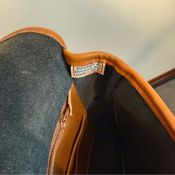 Dooney & Bourke Vintage Black and Brown Outback Crossbody Bag - Picture 7 of 12